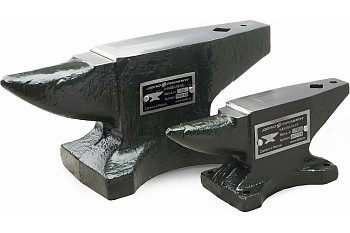 Наковальня кузнечная однорогая  5 кг