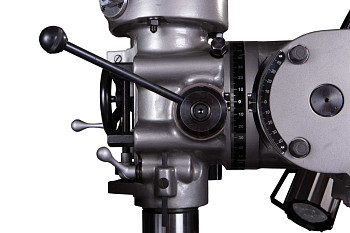 Вертикально-фрезерный станок JET JTM-1050 LTS 50000634T